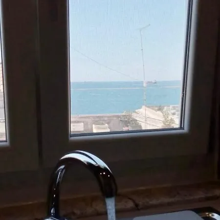Etra Apartment *